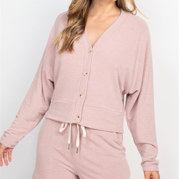 Pink coord set Button down top with Shorts - Picture 3 of 9